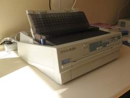 EPSON LQ-570+, вид слева